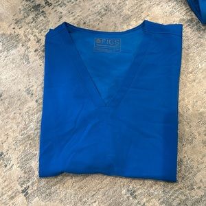 NWOT FIGS Casma 3 pocket Scrub Top